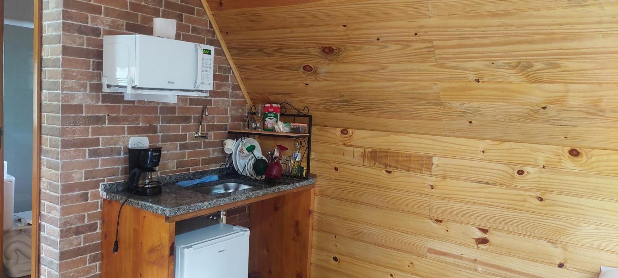 Chale Com Hidromassagem Da Vick Hotel Campos do Jordao Exterior photo