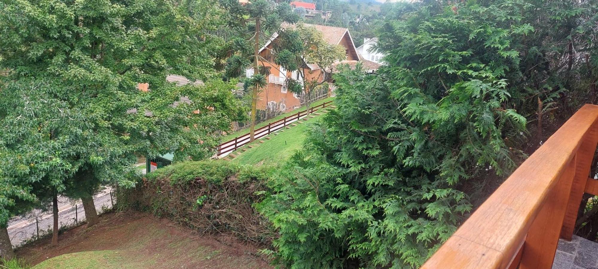 Chale Com Hidromassagem Da Vick Hotel Campos do Jordao Exterior photo