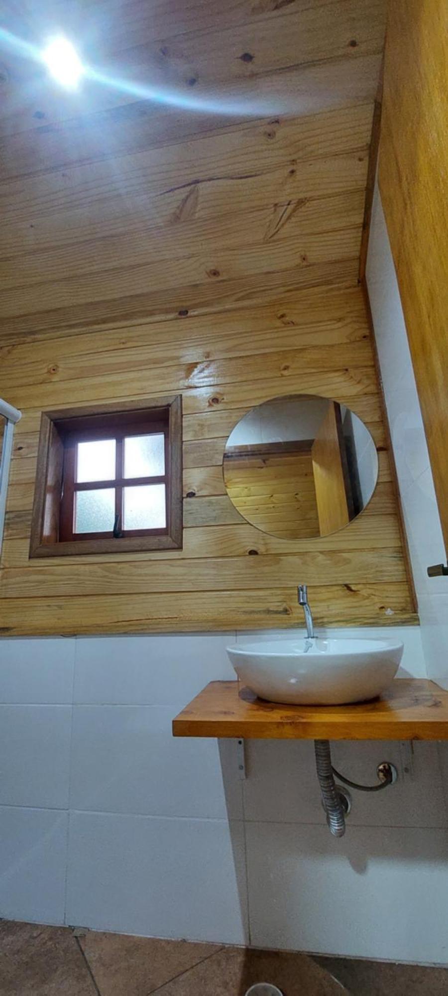 Chale Com Hidromassagem Da Vick Hotel Campos do Jordao Exterior photo